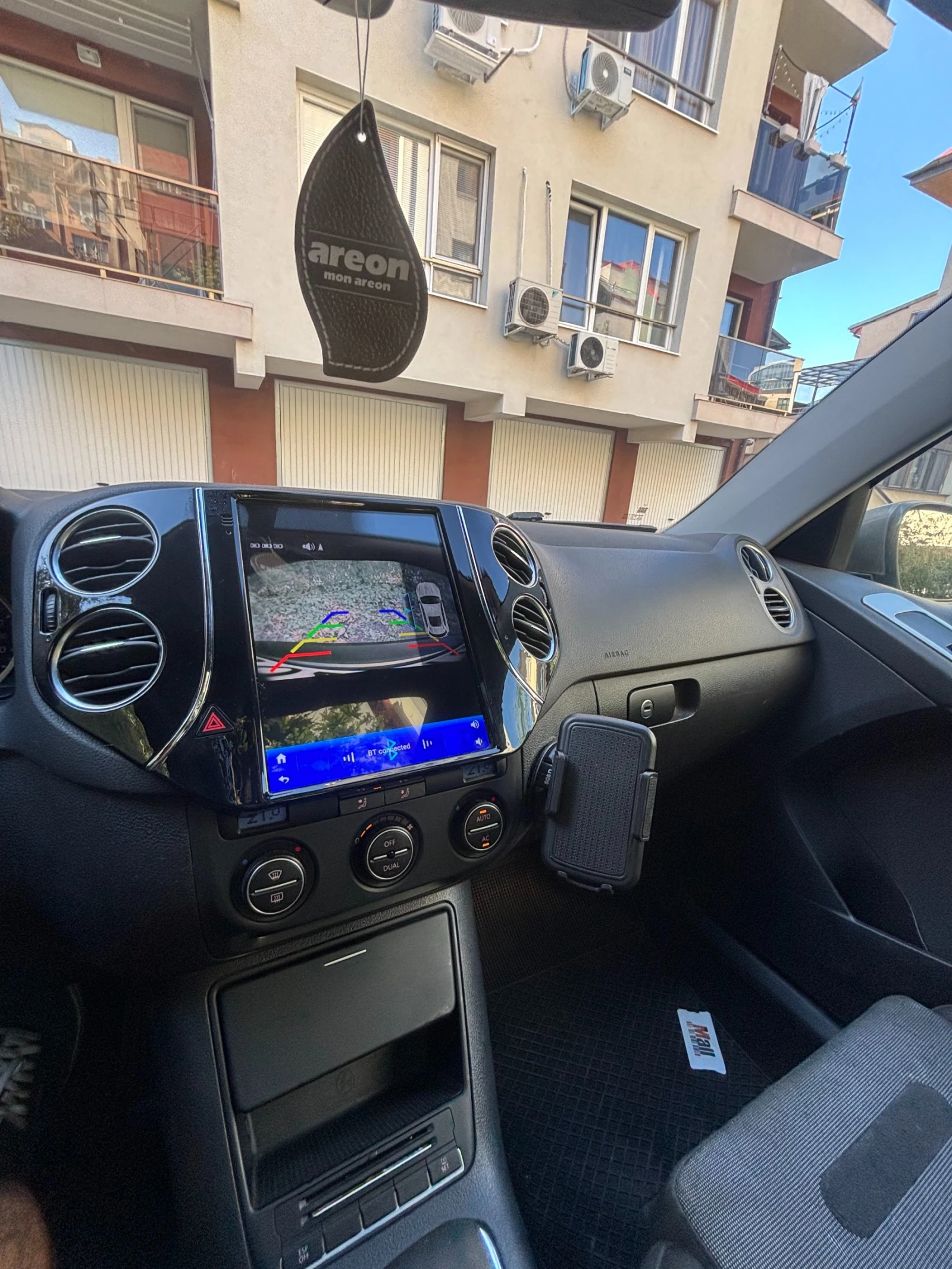 VW Tiguan Aisin | Панорама | Камера | , снимка 11 - Автомобили и джипове - 55980943
