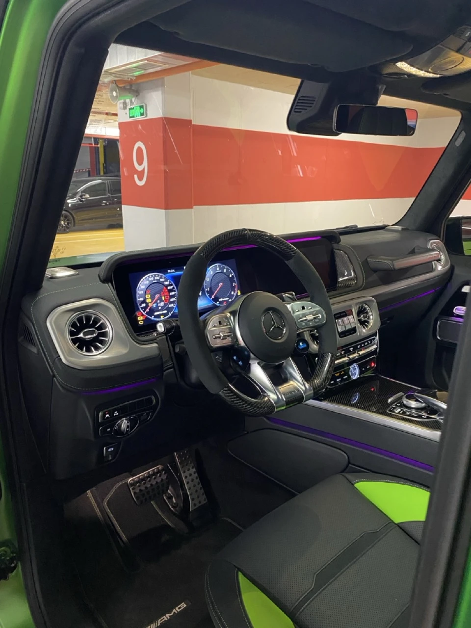 Mercedes-Benz G 63 AMG Carbon/Magno/Mono, снимка 9 - Автомобили и джипове - 56111840