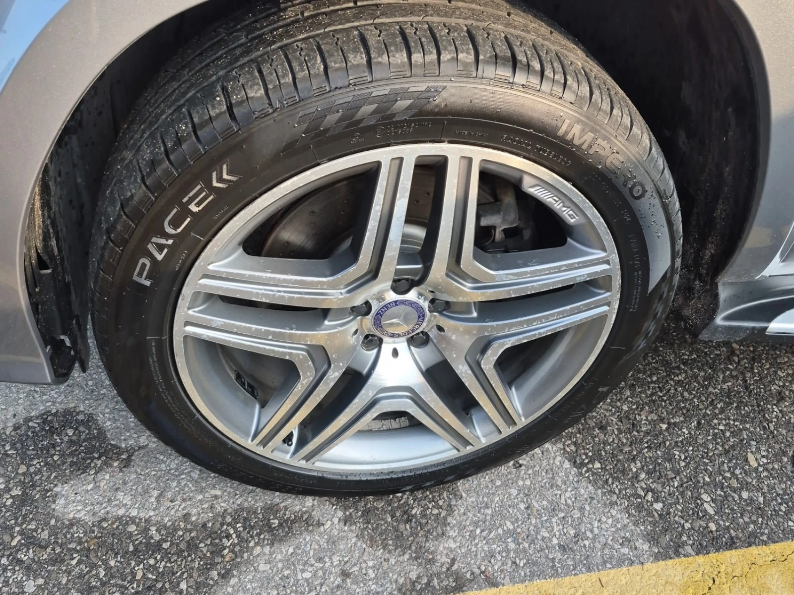 Mercedes-Benz GL 550 * CARFAX * , снимка 6 - Автомобили и джипове - 56132268