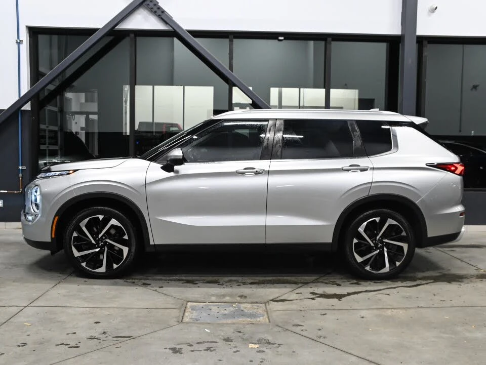 Mitsubishi Outlander 2.5* 4X4* PANORAMA* CAMERA* PODGREV* BL-SP* ������ | Mobile.bg � ����������� 3