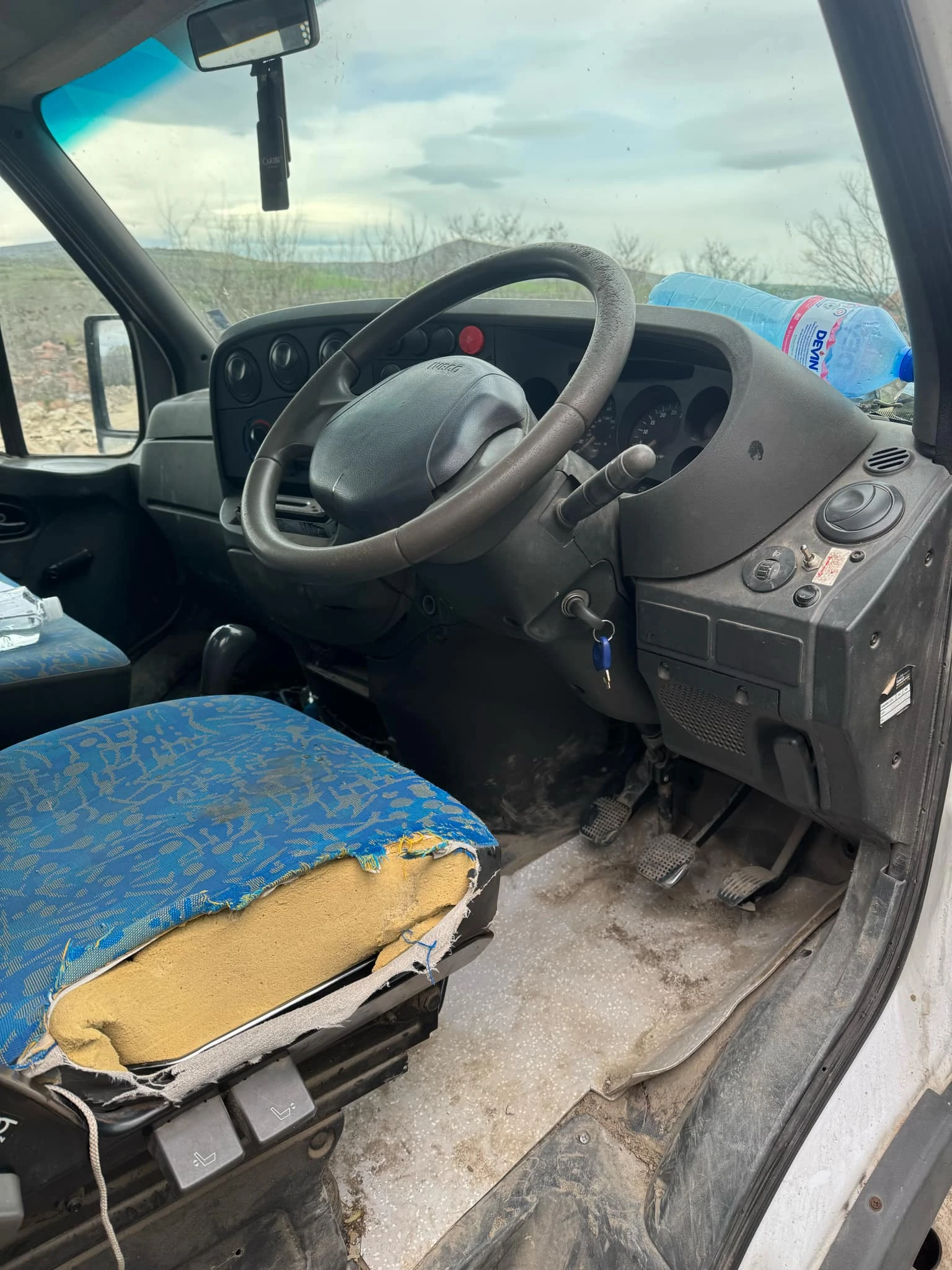 Iveco 35c11 Самосвал - изображение 9
