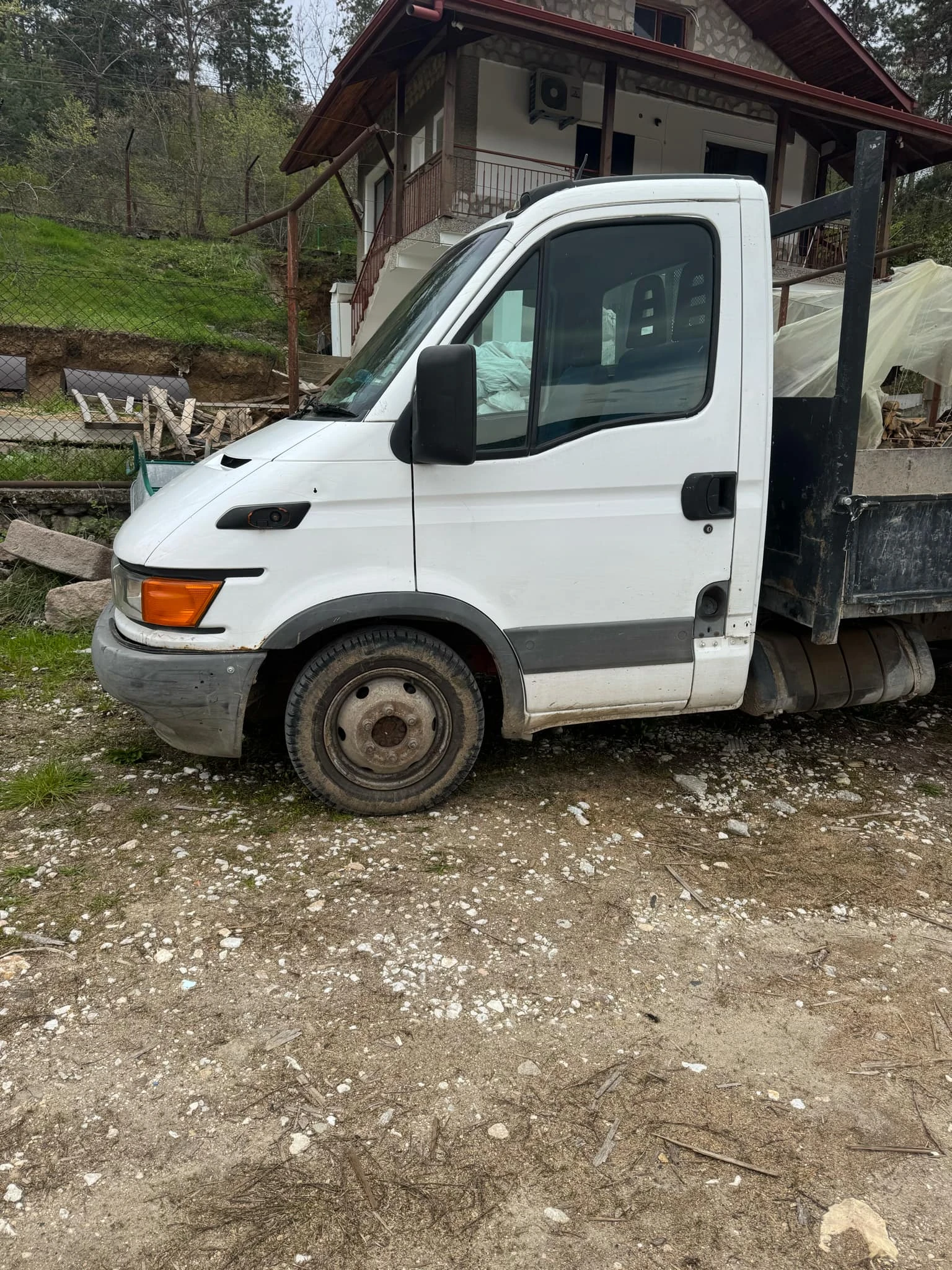 Iveco 35c11 Самосвал - изображение 3