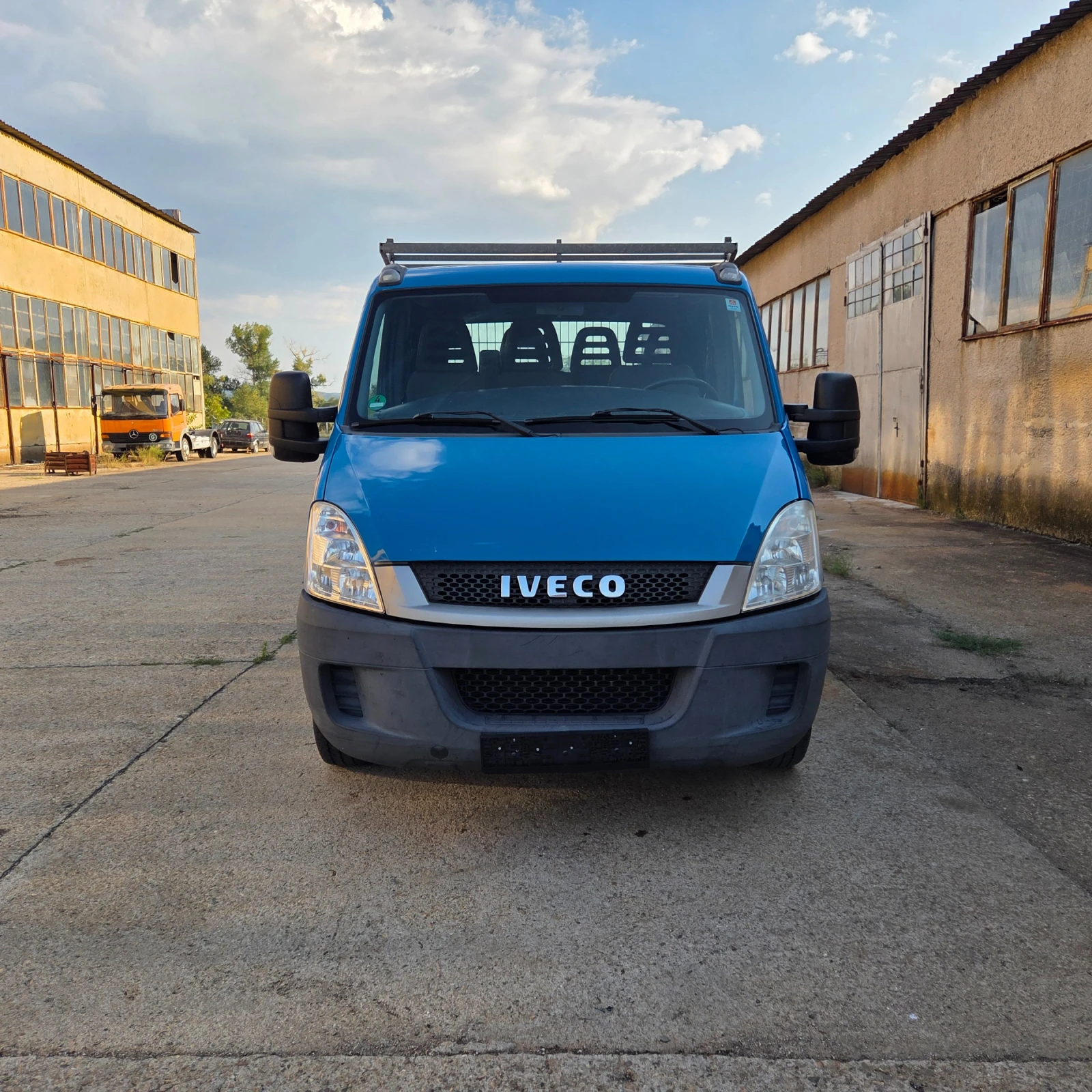 Iveco Daily 7 местен, снимка 3 - Бусове и автобуси - 55589363