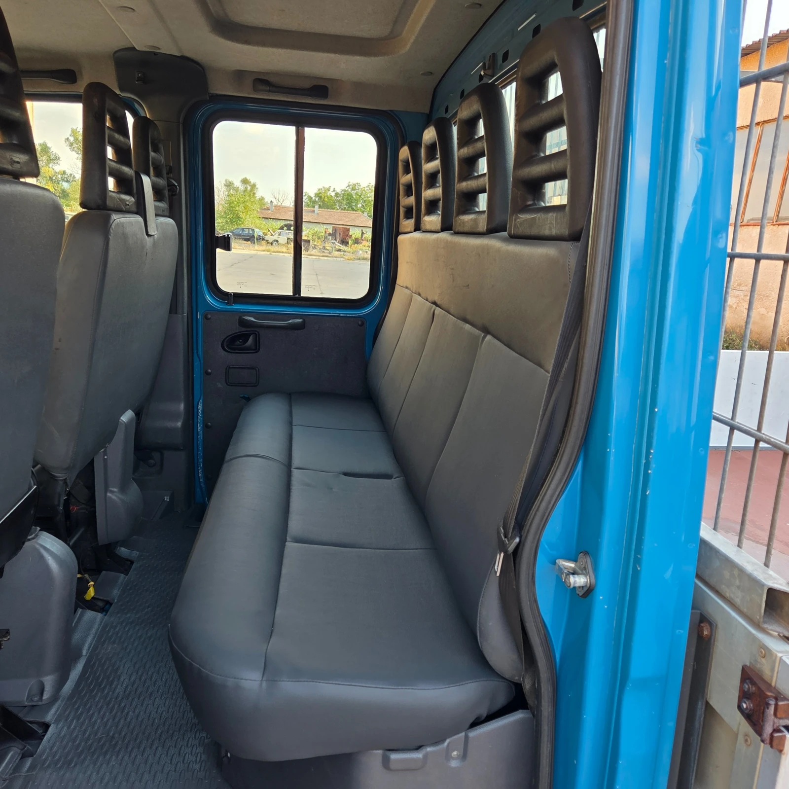 Iveco Daily 7 местен, снимка 9 - Бусове и автобуси - 55589363