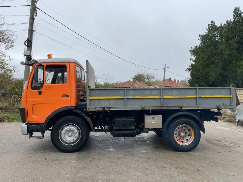 Mercedes-Benz 1017 Тристранен самосвал, снимка 4 - Камиони - 52685652