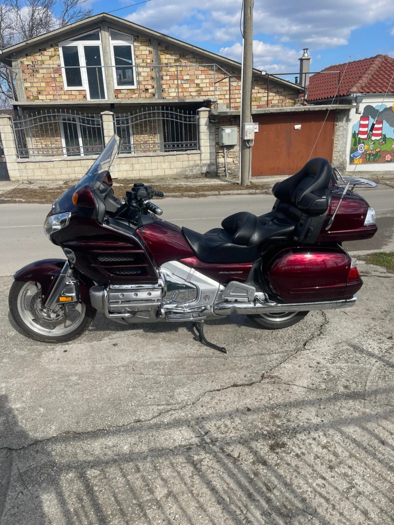 Honda Gold Wing GL1800, снимка 3 - Мотоциклети и мототехника - 49522295