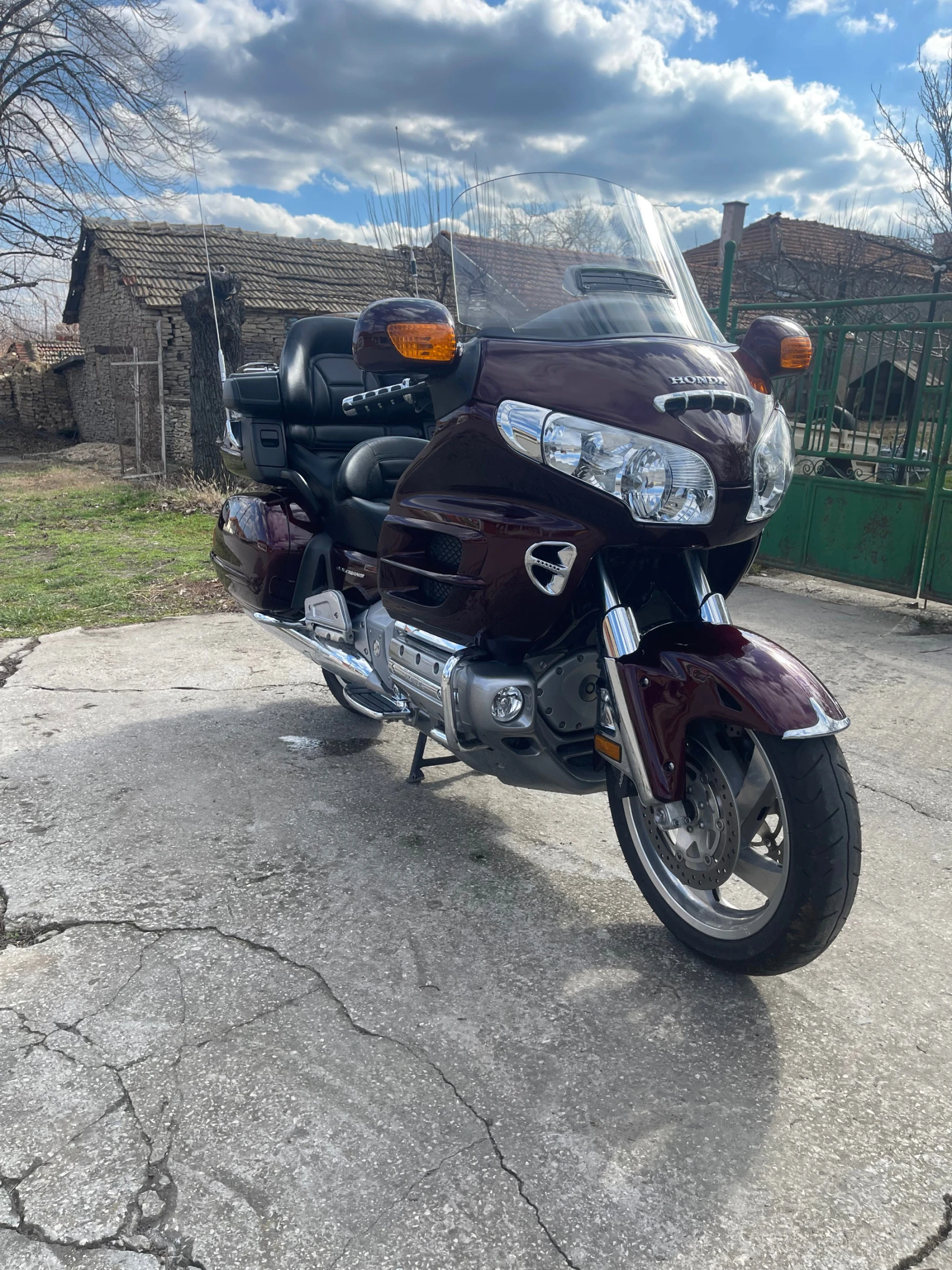 Honda Gold Wing GL1800 - изображение 6