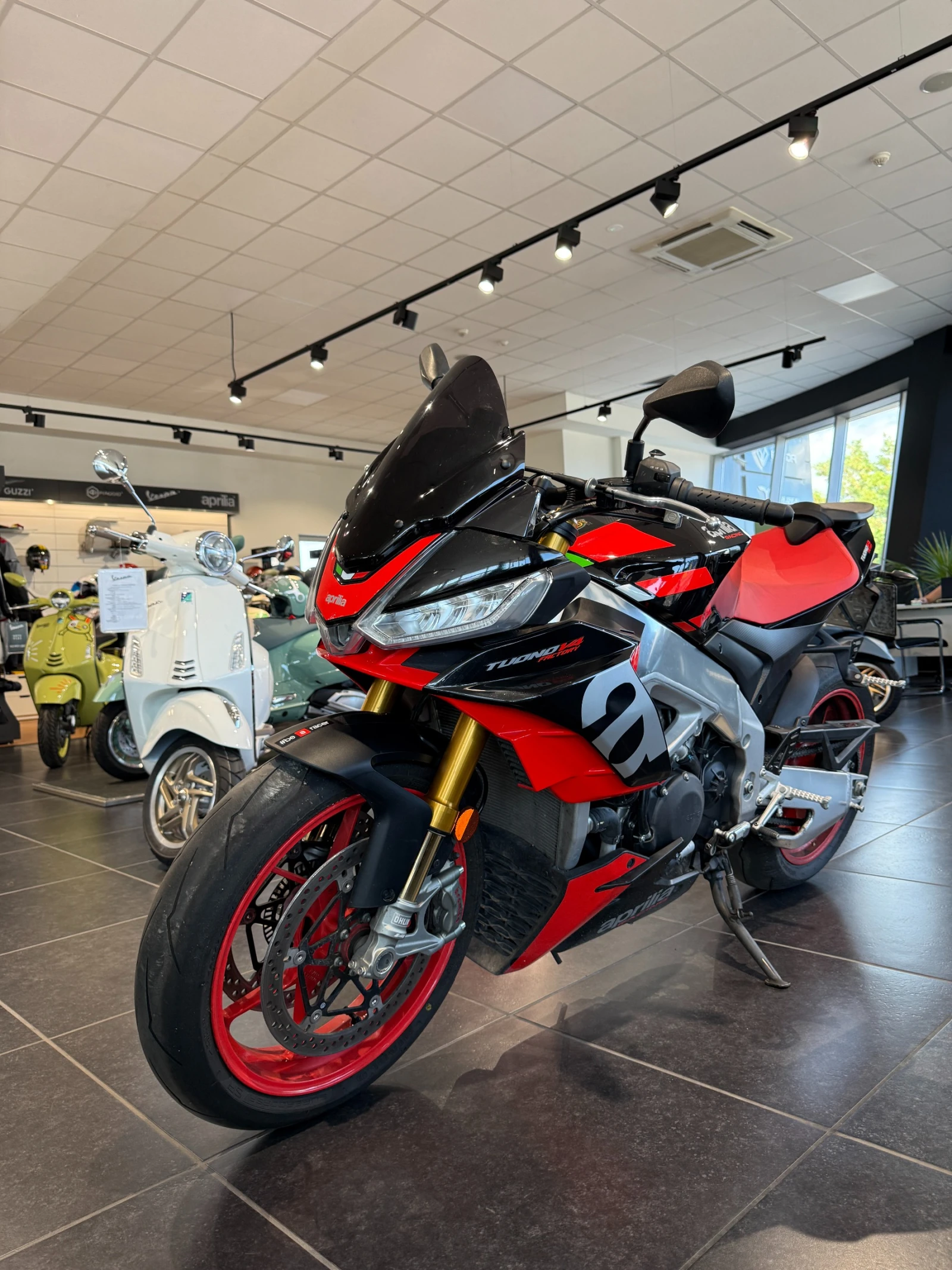 Aprilia Tuono V4, снимка 4 - Мотоциклети и мототехника - 55457524