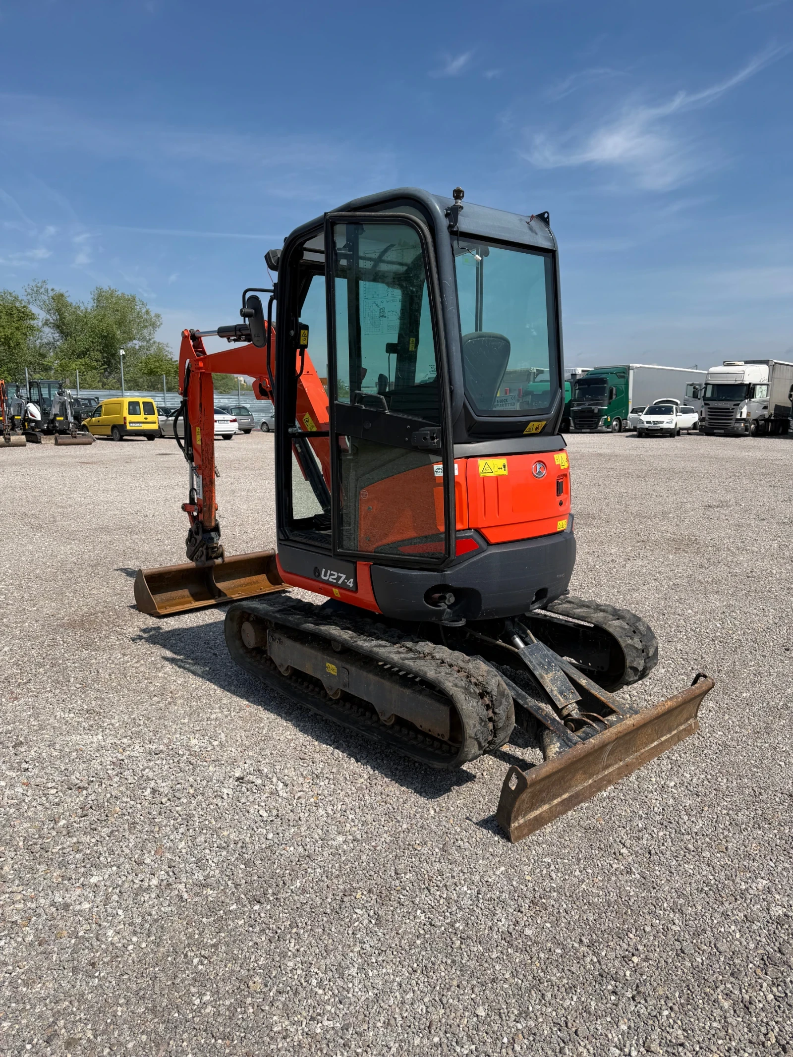 ����� Kubota U27-4 | Mobile.bg � ����������� 3