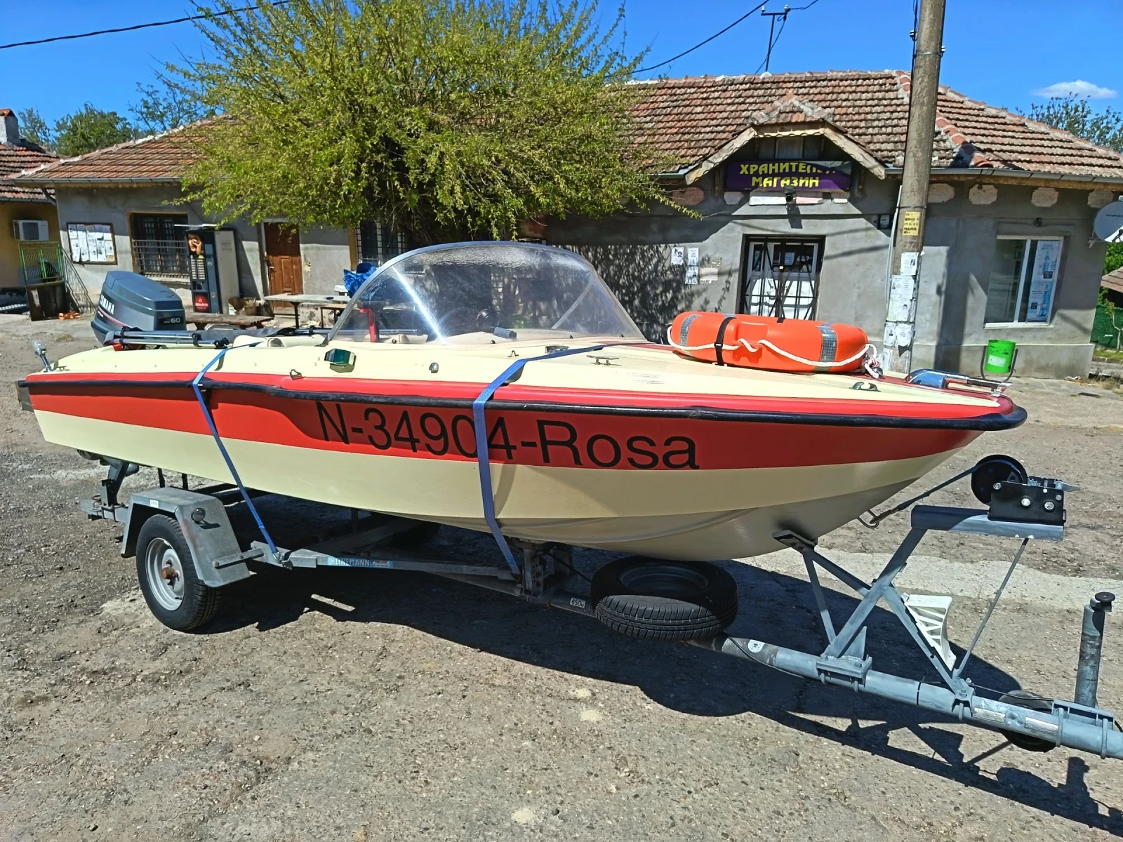 Моторна яхта Hellwig, снимка 2 - Воден транспорт - 54341927