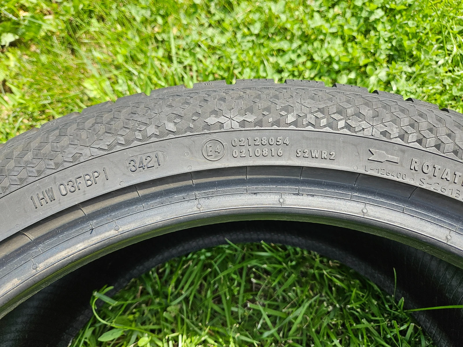 Гуми Зимни 245/45R19, снимка 8 - Гуми и джанти - 56258111