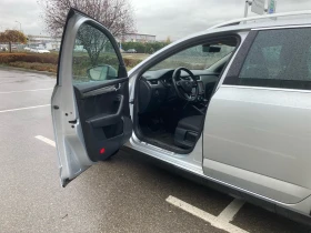 Skoda Octavia Scout, снимка 5