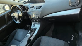 Mazda 3 6 скорости, подгряване, парктроник, снимка 3