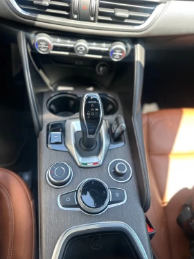 Alfa Romeo Giulia Q4 | Mobile.bg    10