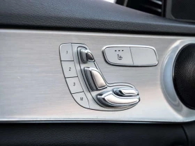 Mercedes-Benz C 300 * CARFAX * ЦЕНА ДО БГ, снимка 13