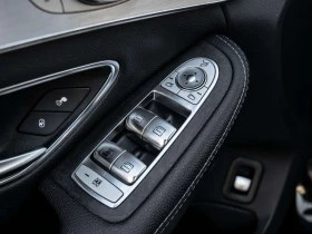 Mercedes-Benz C 300 * CARFAX * ЦЕНА ДО БГ, снимка 12