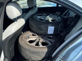 Mercedes-Benz C 300 * DISTRONIC* ШИБИДАХ * + ГУМИ С ДЖАНТИ* , снимка 12