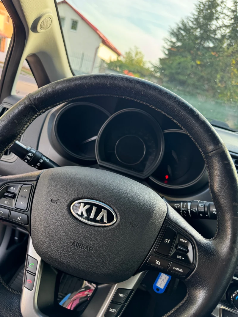 Kia Rio 1.1 DIESEL AUSTRIA, снимка 10 - Автомобили и джипове - 47579212