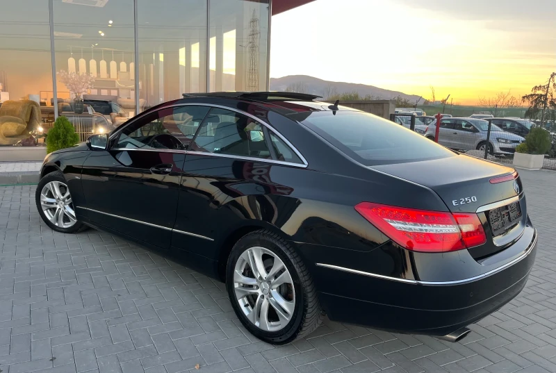 Mercedes-Benz E 250 Панорама, снимка 6 - Автомобили и джипове - 47696397