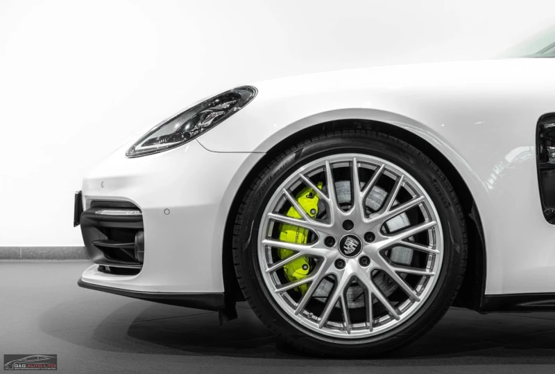 Porsche Panamera 4S/E-HYBRID/560HP/BOSE/LED/ACC/PANO/TSR/AMBI/500b, снимка 4 - Автомобили и джипове - 48116169