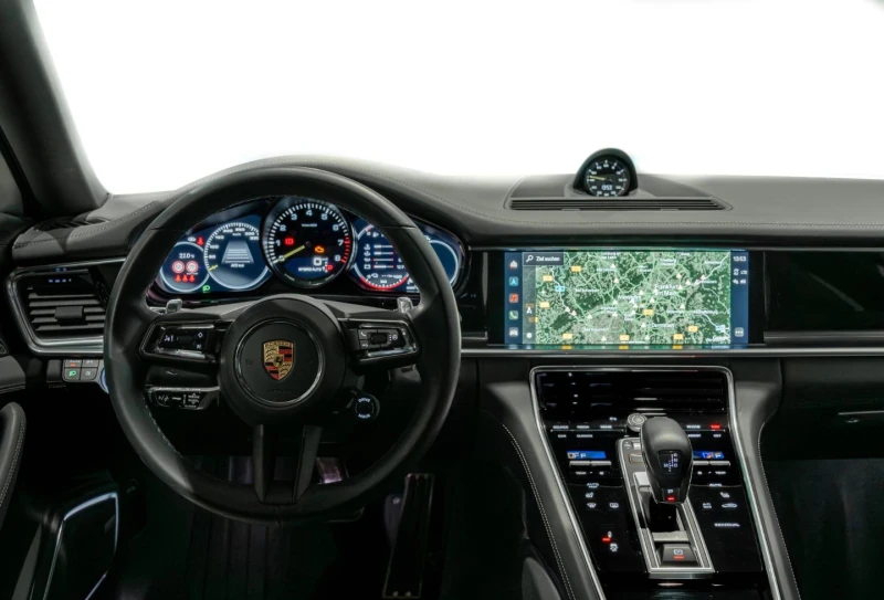 Porsche Panamera 4S/E-HYBRID/560HP/BOSE/LED/ACC/PANO/TSR/AMBI/500b, снимка 9 - Автомобили и джипове - 48116169