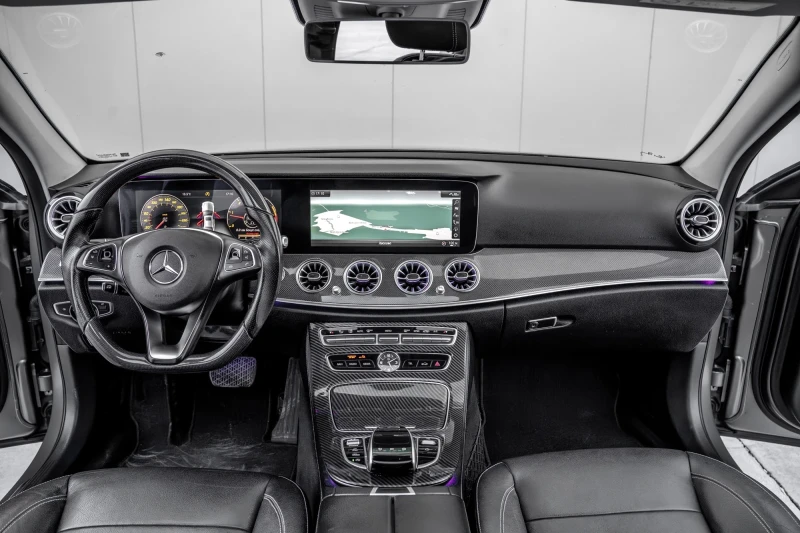 Mercedes-Benz E 220 9G * WIDESCREEN * PANORAMA * AMG* MULTIBEAM* BURME, снимка 8 - Автомобили и джипове - 48900272