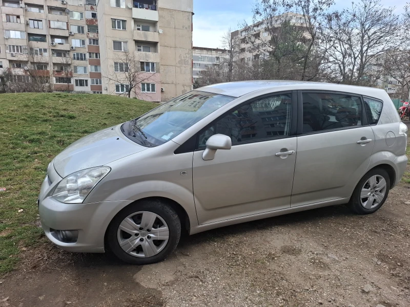 Toyota Corolla verso, снимка 6 - Автомобили и джипове - 49477842