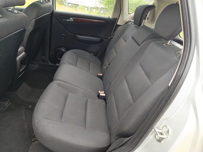 Mercedes-Benz A 180 2.0CDI АВТОМАТИК, снимка 10 - Автомобили и джипове - 50391970