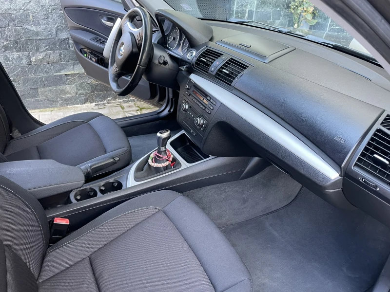 BMW 116 116, снимка 2 - Автомобили и джипове - 51711356