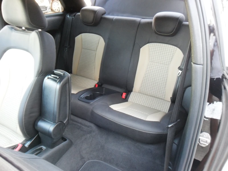 Audi A1 1, 6-TDI-KLIMA-NAVI, снимка 11 - Автомобили и джипове - 51817833