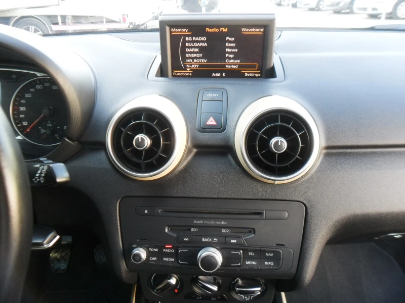 Audi A1 1, 6-TDI-KLIMA-NAVI, снимка 15 - Автомобили и джипове - 51817833