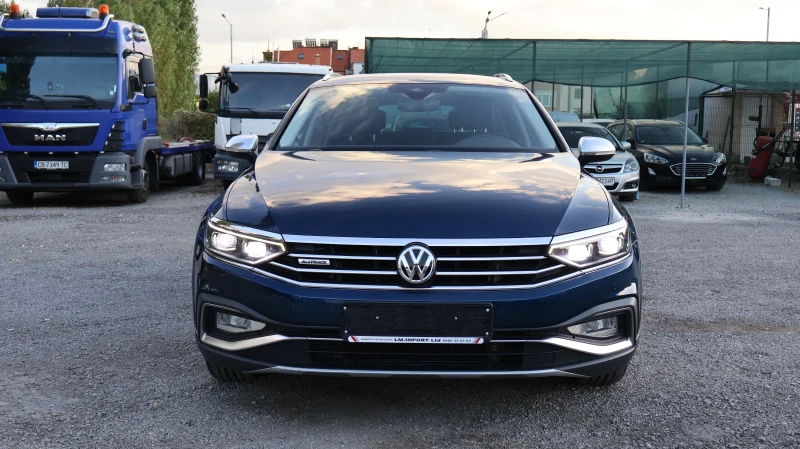 VW Passat 2.0 TDI 190К.С. FACELIFT 4Х4 IQ-MATRIX ДИСТРОНИК, снимка 2 - Автомобили и джипове - 51967807