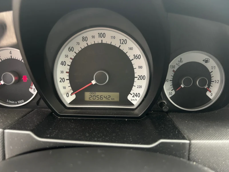 Kia Ceed, снимка 2 - Автомобили и джипове - 52487475