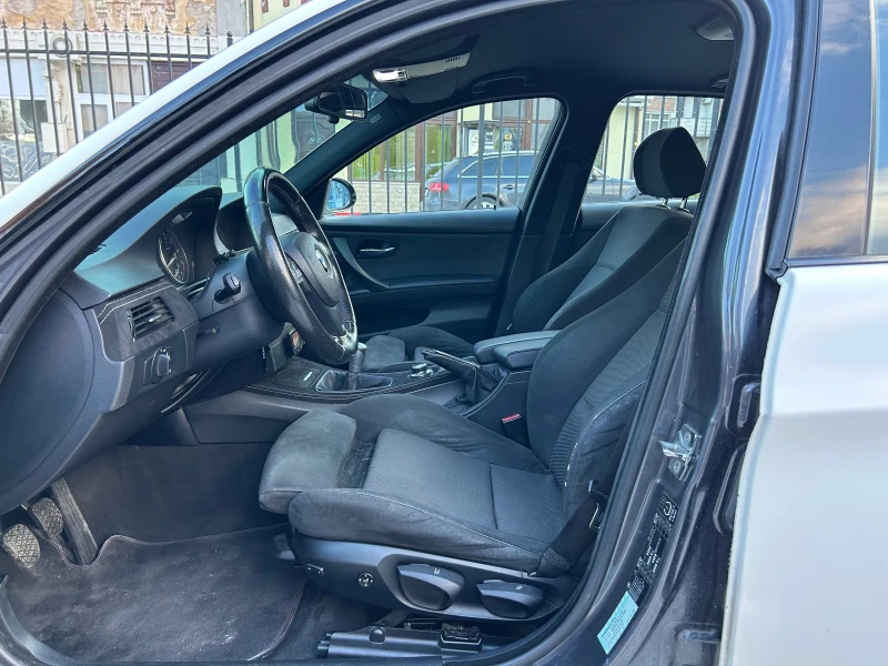 BMW 325 БЕНЗИН/ГАЗ * M-PACK * NAVIGATION * УНИКАТ, снимка 8 - Автомобили и джипове - 52625151