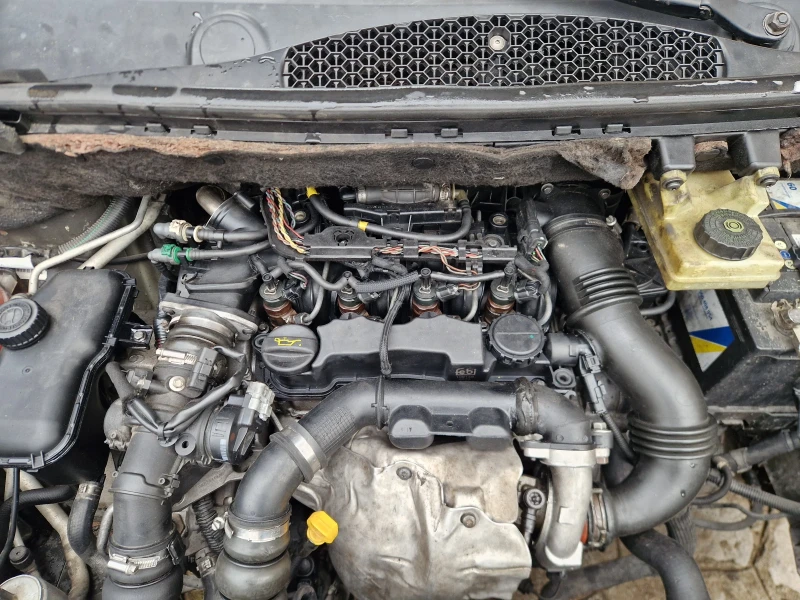 Citroen Berlingo Hdi, снимка 8 - Автомобили и джипове - 52910193