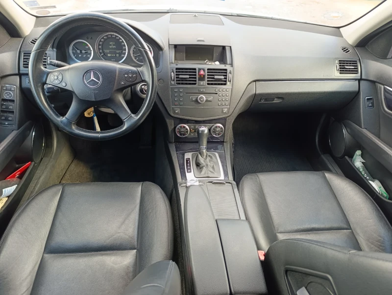 Mercedes-Benz C 200 Kompressor, снимка 13 - Автомобили и джипове - 53294987