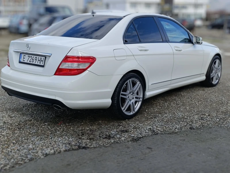 Mercedes-Benz C 200 Kompressor, снимка 5 - Автомобили и джипове - 53294987
