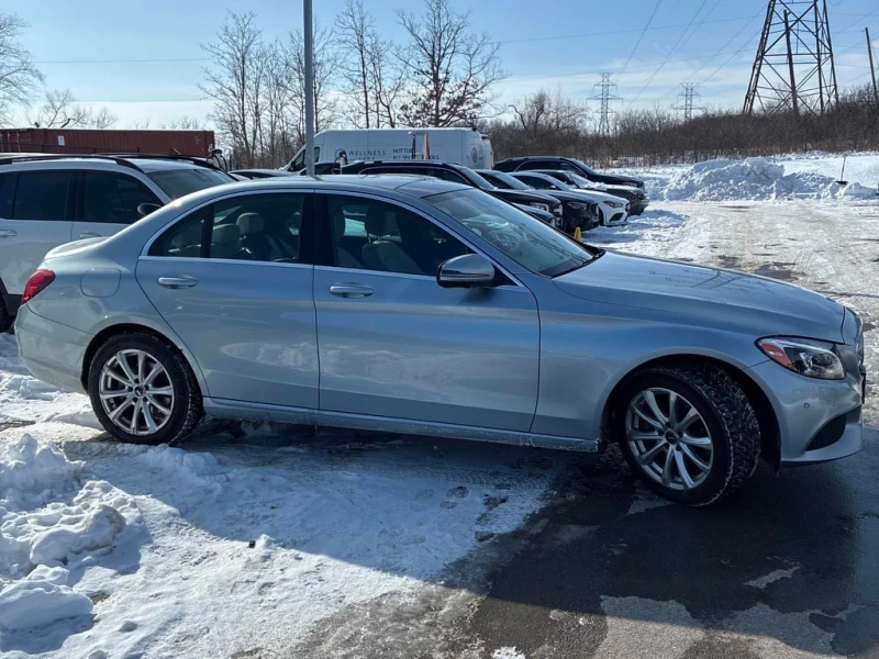 Mercedes-Benz C 300 * DISTRONIC* ШИБИДАХ * + ГУМИ С ДЖАНТИ* , снимка 3 - Автомобили и джипове - 53358509