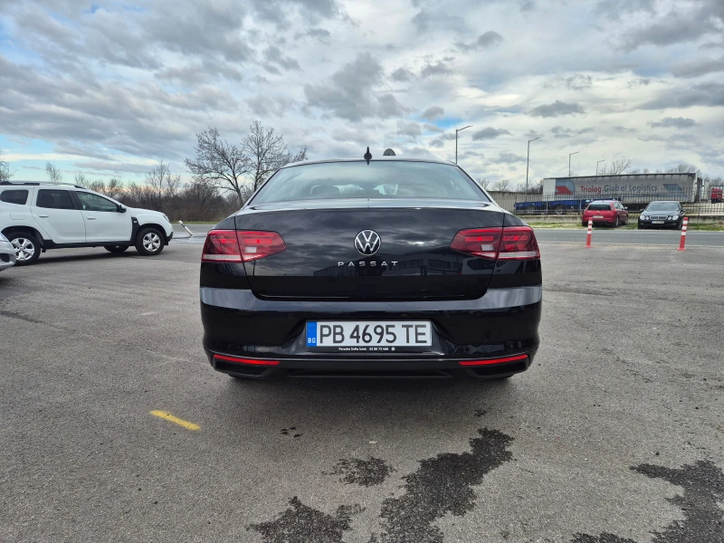VW Passat НОВ-2.0-А/Т-150кс, снимка 4 - Автомобили и джипове - 53520395