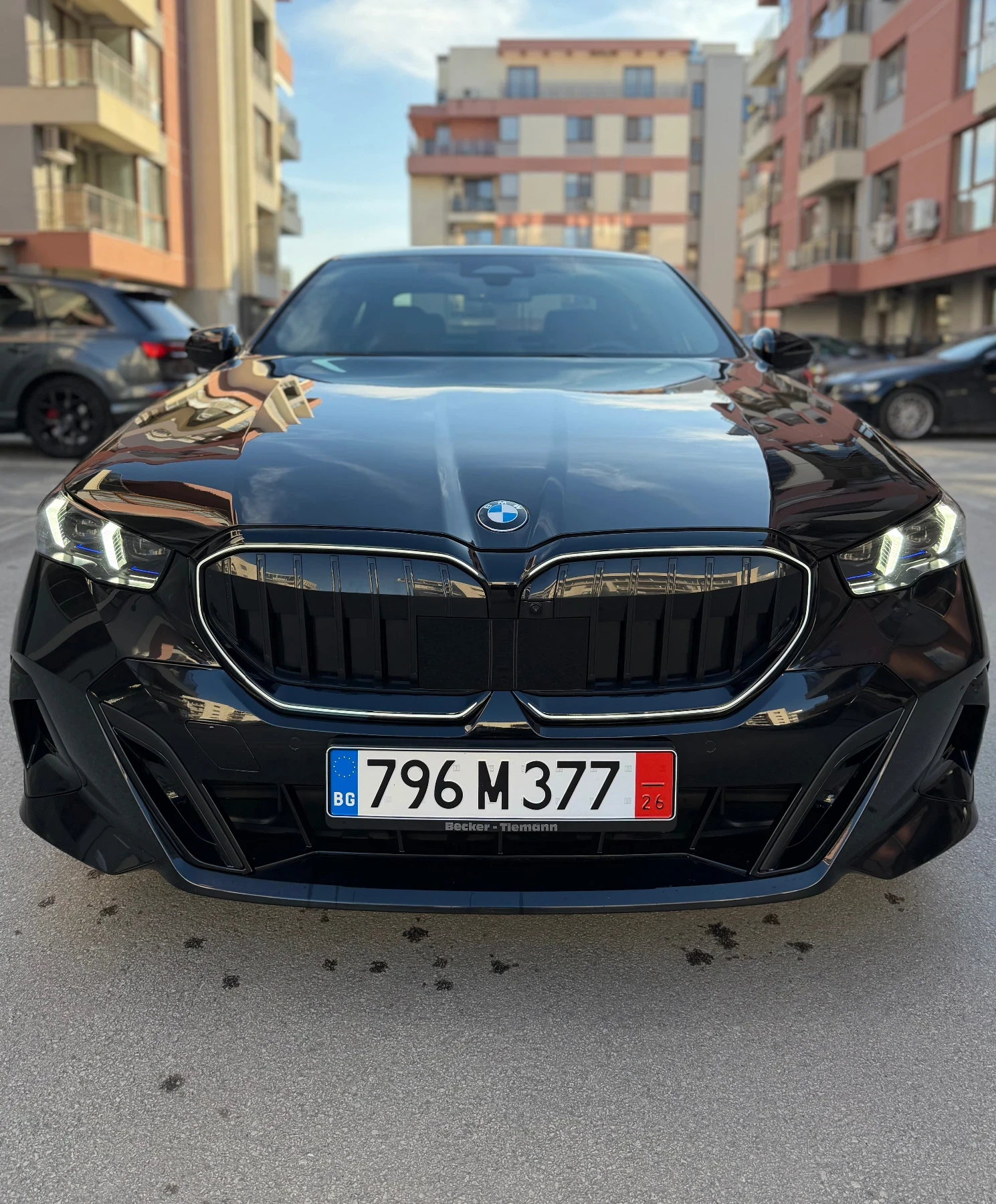 BMW 520 Iconic Glow Harman Обдухване M Pro, снимка 1