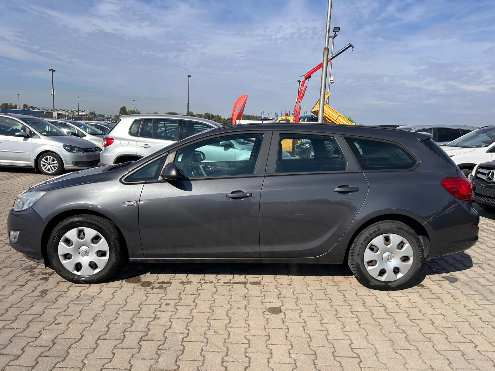 Opel Astra 1.7CDTI EURO 5 ЛИЗИНГ - изображение 9