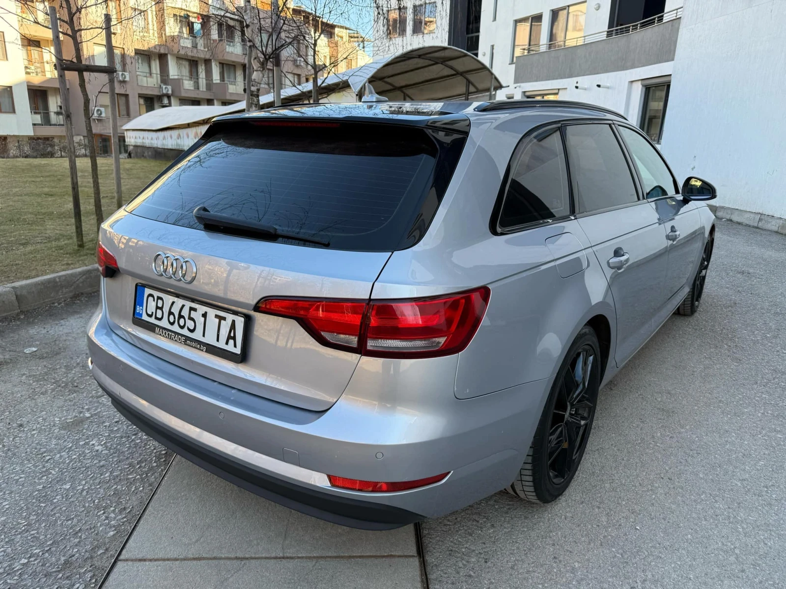 Audi A4 2.0TDI / РЕГИСТРИРАН / EURO 6B - изображение 7