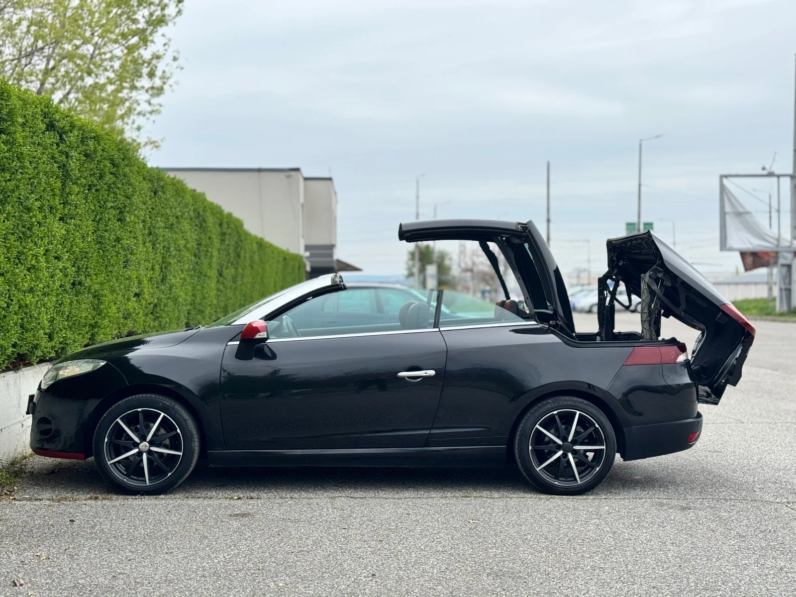 Renault Megane 1.4T~131hp~CABRIO - изображение 9