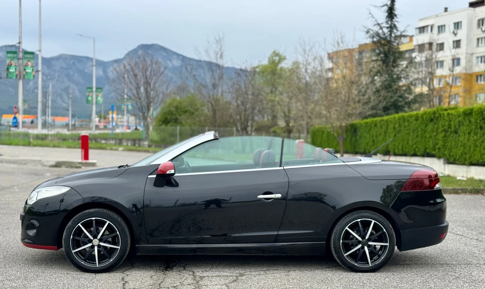 Renault Megane 1.4T~131hp~CABRIO - изображение 8