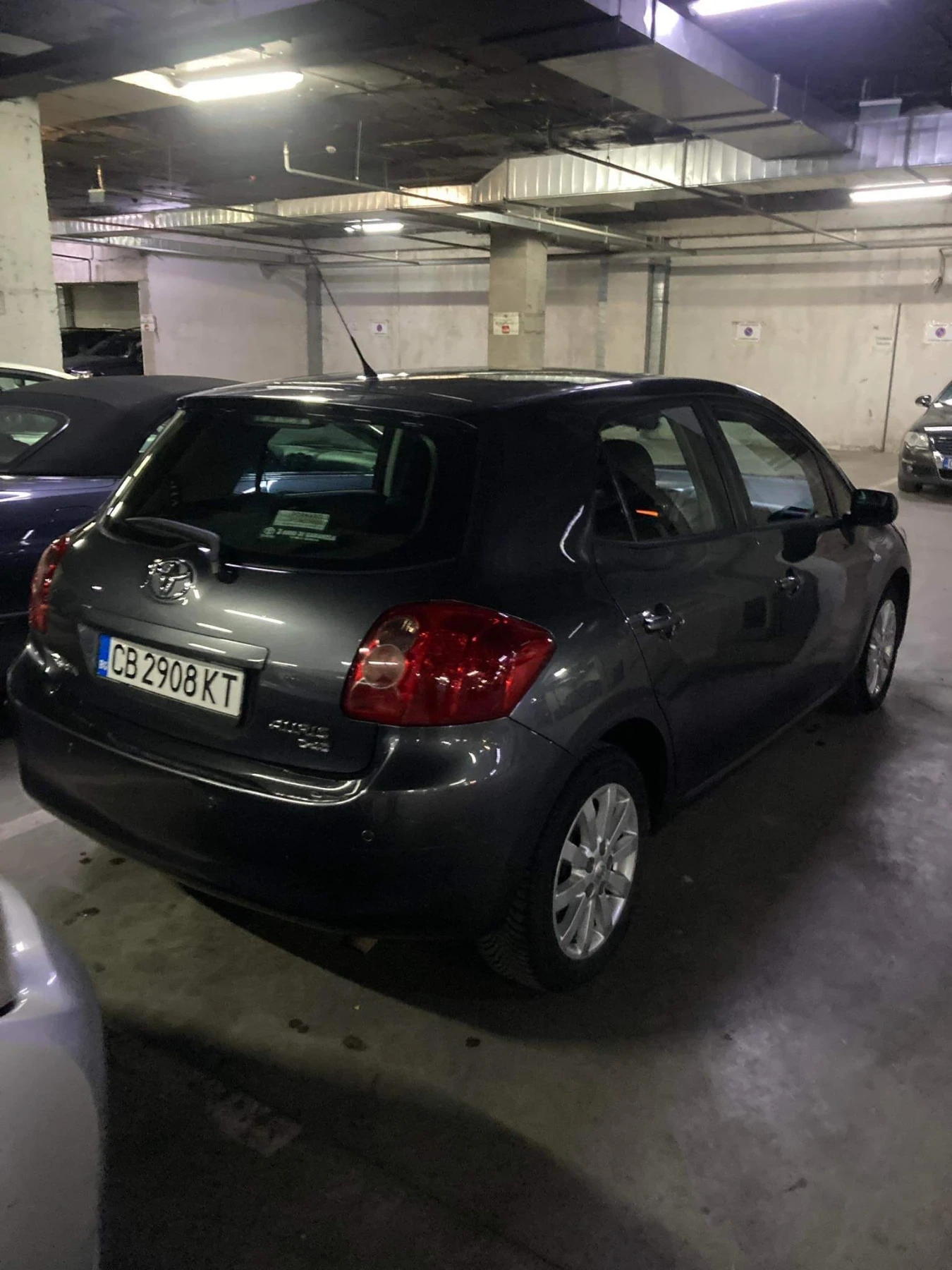 Toyota Auris 2.0 D4D - изображение 2