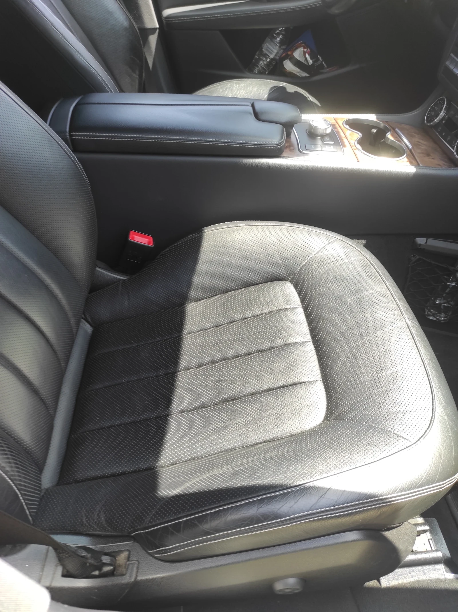 Mercedes-Benz CLS 550  - изображение 7