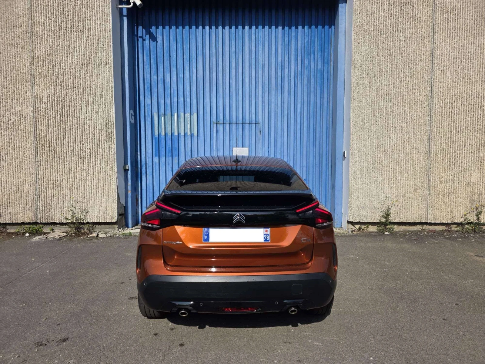 Citroen C4 PURETECH EAT8 SHINE 131 - изображение 3