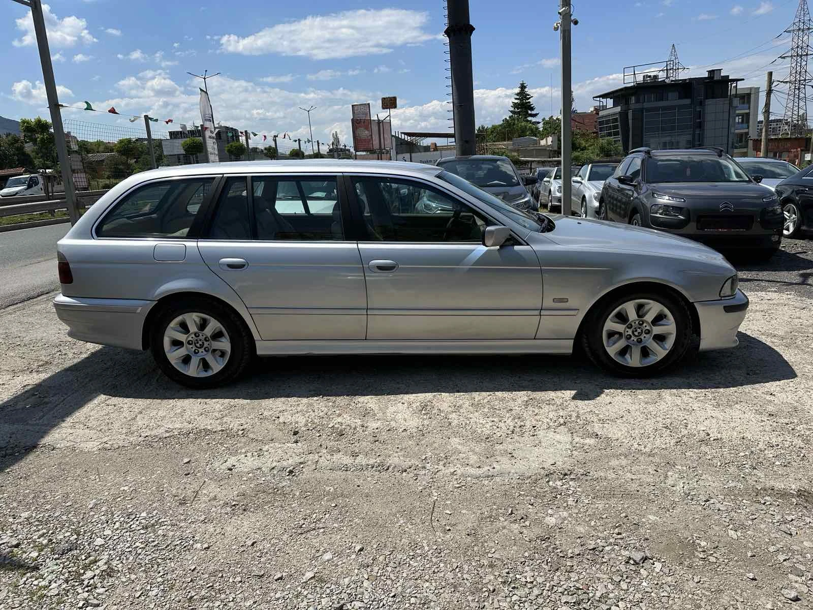 BMW 530 3.0D FACELIFT - изображение 7
