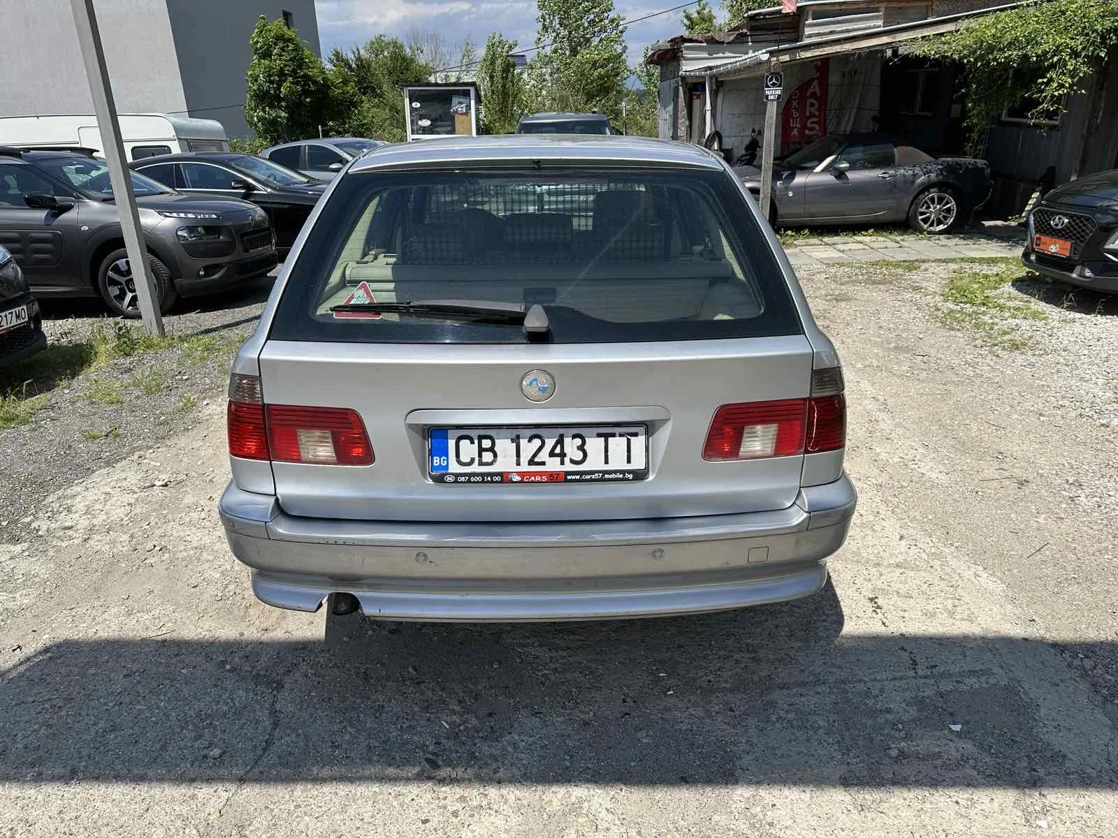 BMW 530 3.0D FACELIFT - изображение 6