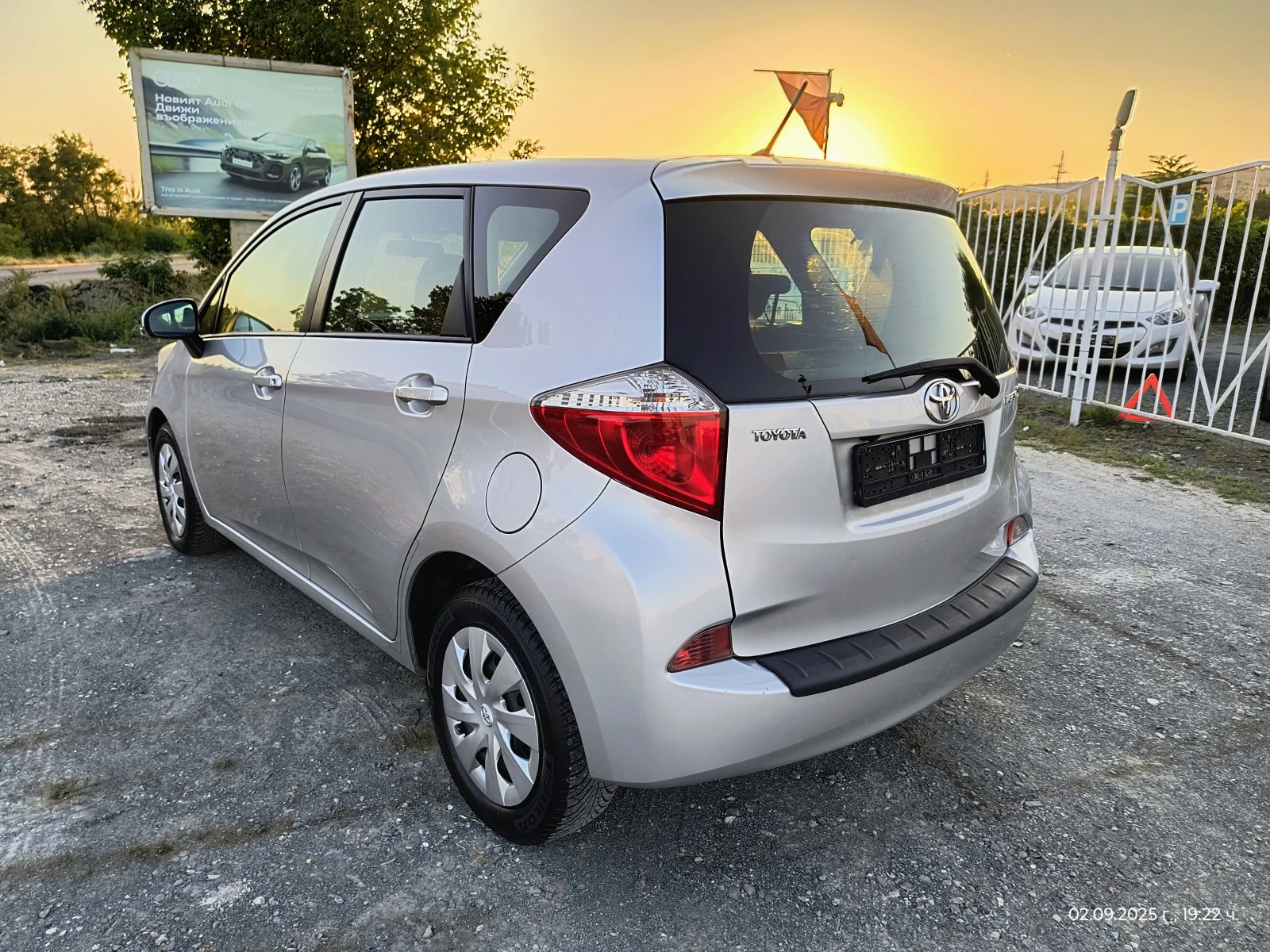 Toyota Verso S 1.3-100 КС БЕНЗИН-AUTOMATIC!!! - изображение 7